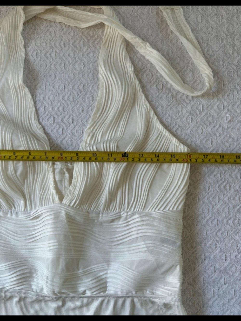 Sheer Textured Bodysuit Shein XL V Neck Halter 3D White Snap Closure Adjustable - Picture 5 of 13